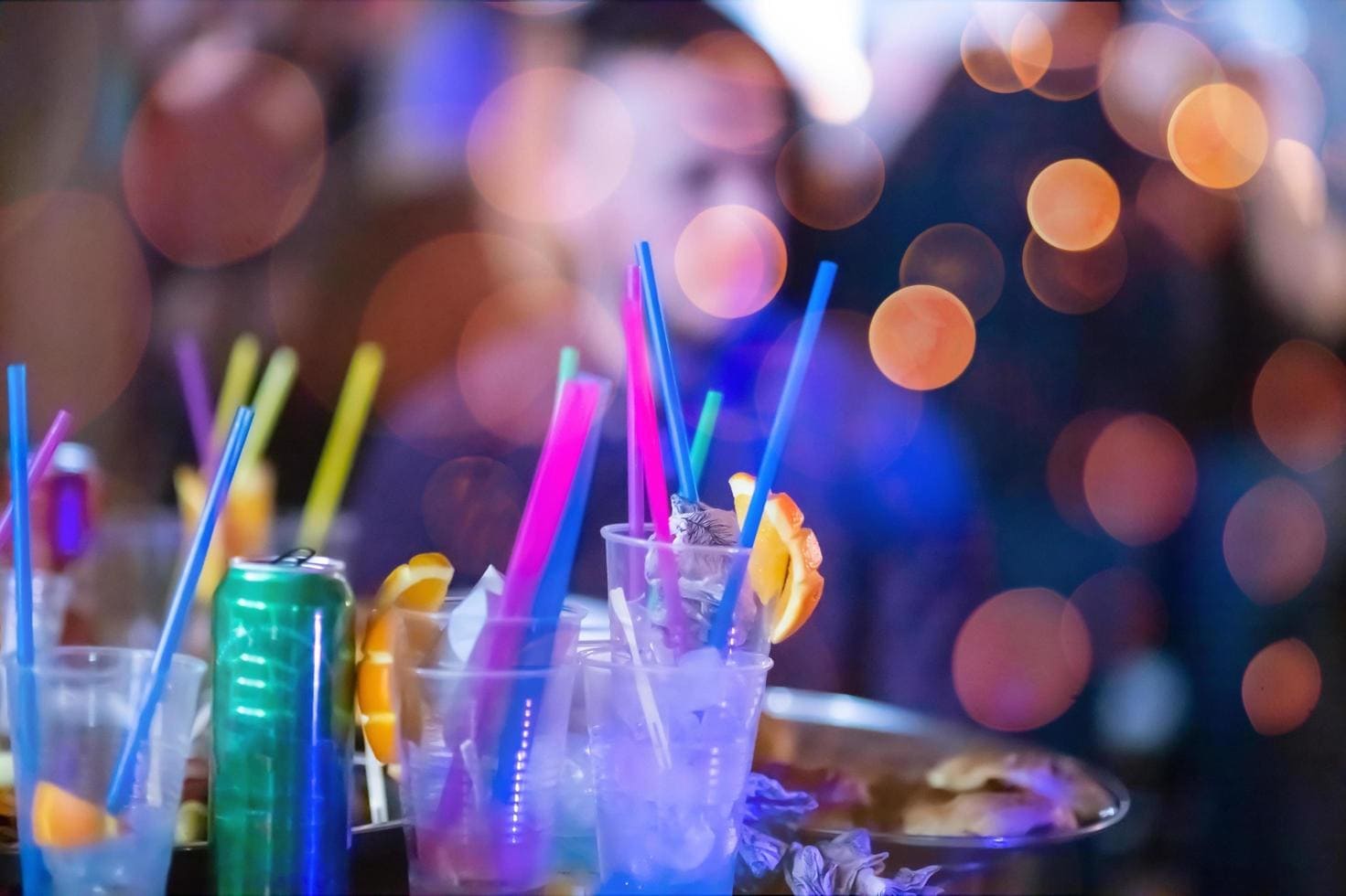 Kolorowe drinki imprezowe